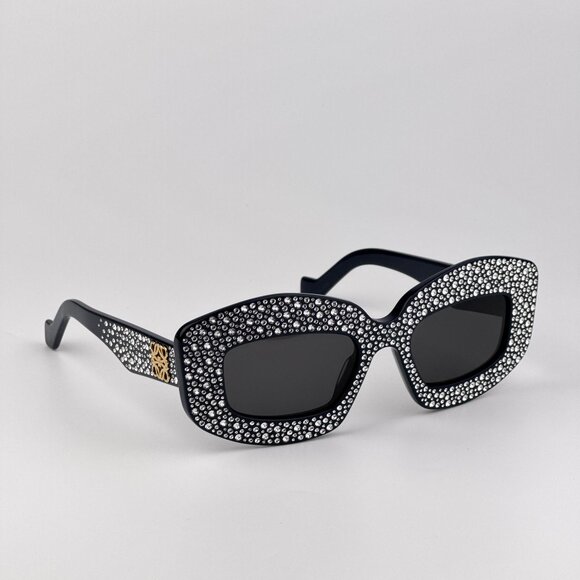 Loewe ANAGRAM LW4114IS Sunglasses – Crystal Studs Blue| Model LW4114IS 90A - Picture 8 of 13